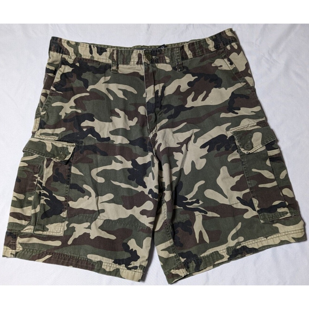 COLORADO Men Size 38 Green Camo Durable Heavy Cotton 10" Cargo Shorts